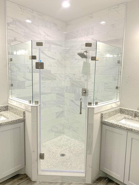 Frameless Shower Door Installation Services in North Houston, TX (1)